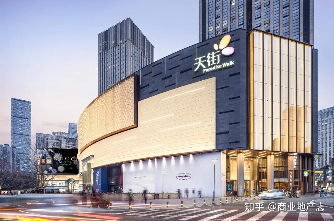 「双百选手」龙湖商业