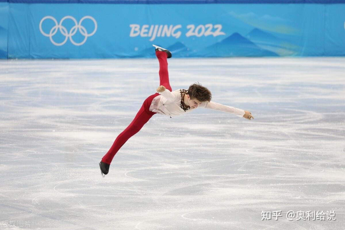 羽生结弦为什么穿女装表演?转完圈头晕吗?花样滑冰冷知识大会