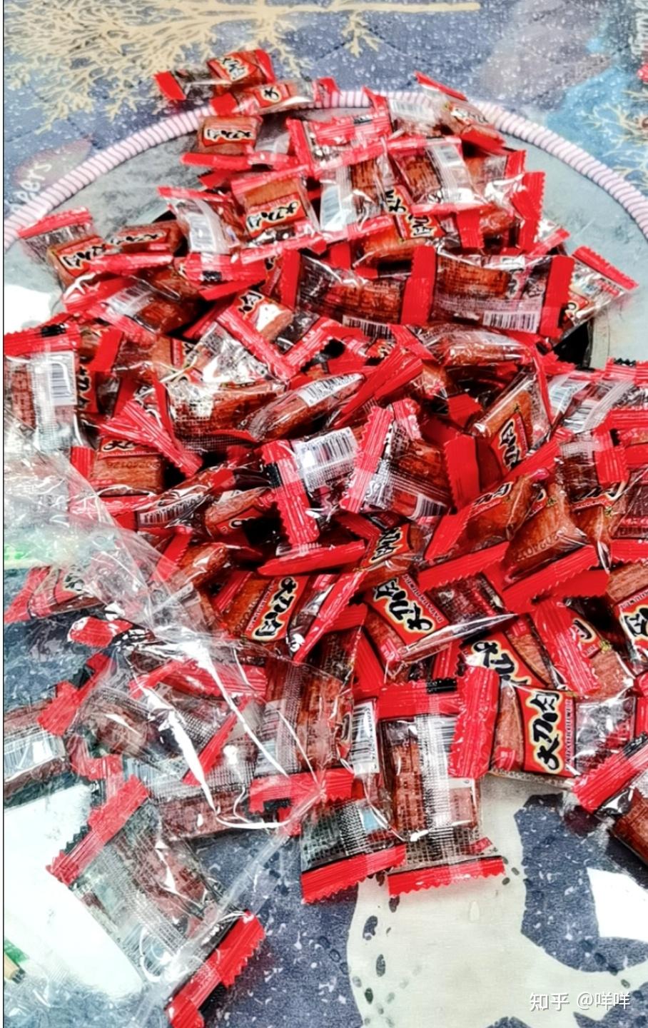 【列举拼多多便宜辣口零食三种】我最爱的无骨鸡爪,辣条,仔仔面!