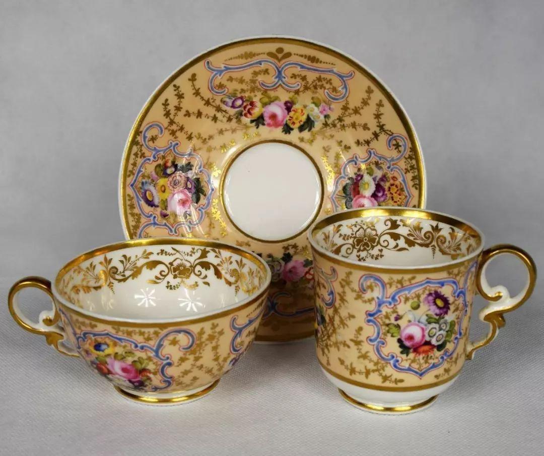 (john rose)在思考工厂新产品时的一个发明,当时 rose 在考虑为经典的