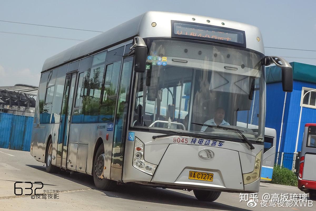 bk6122ev2退出运营后,部分车辆假装集电杆后被改装为
