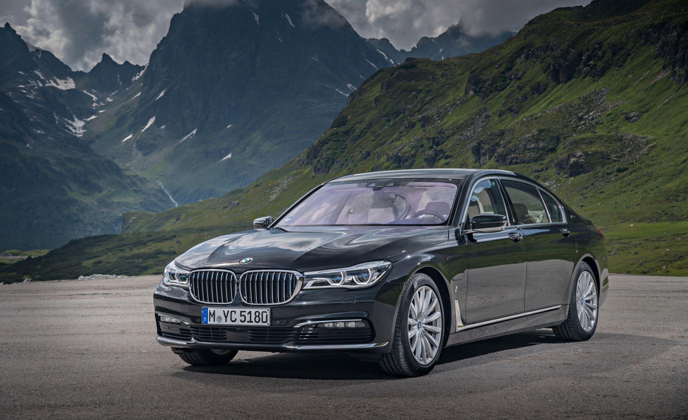 高端混合动力汽车新旗舰2017款宝马740exdrive插电混合动力版本试驾