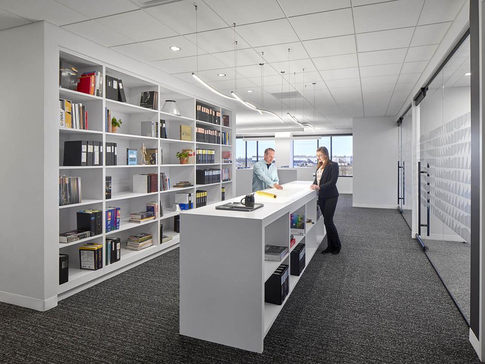 摩登高级灰工程公司windward美国哈里斯堡办公设计欣赏