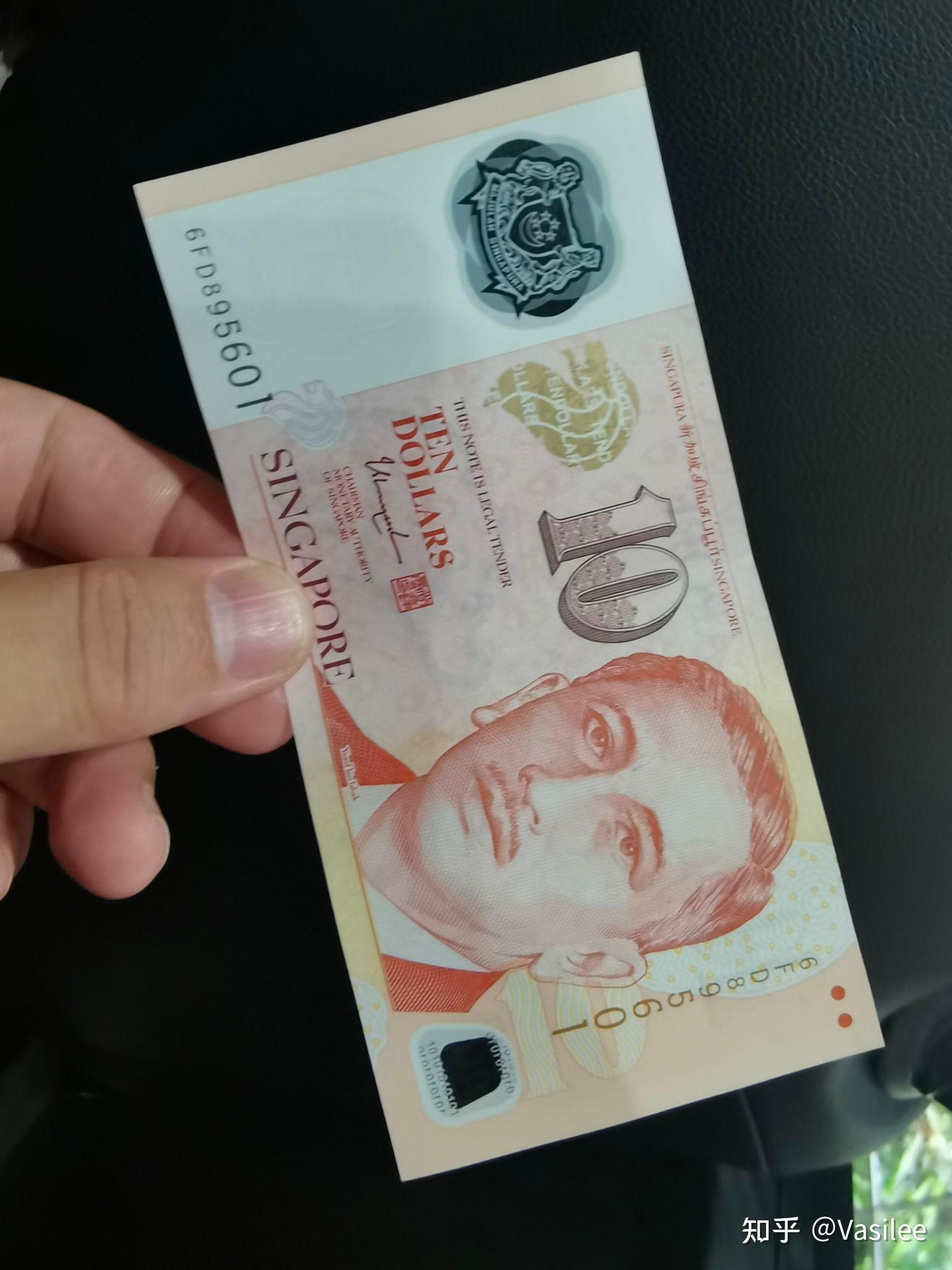 10块钱体验新加坡高校伙食