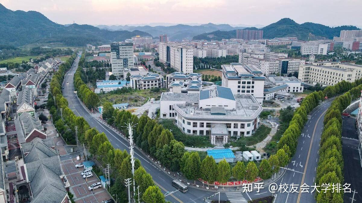 遵义医科大学全景图图片