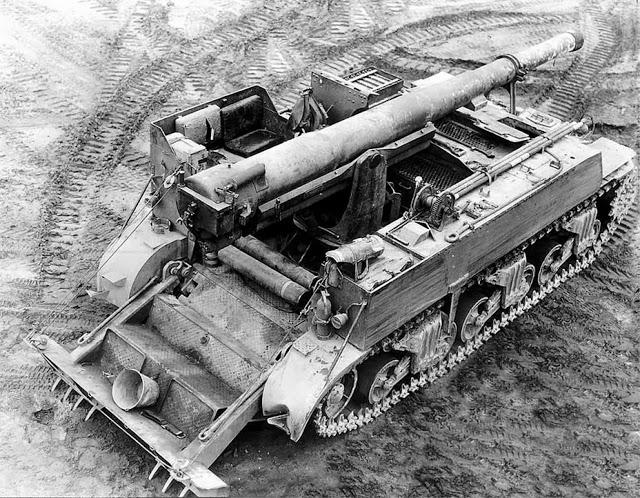 北美重锤m12自行火炮上