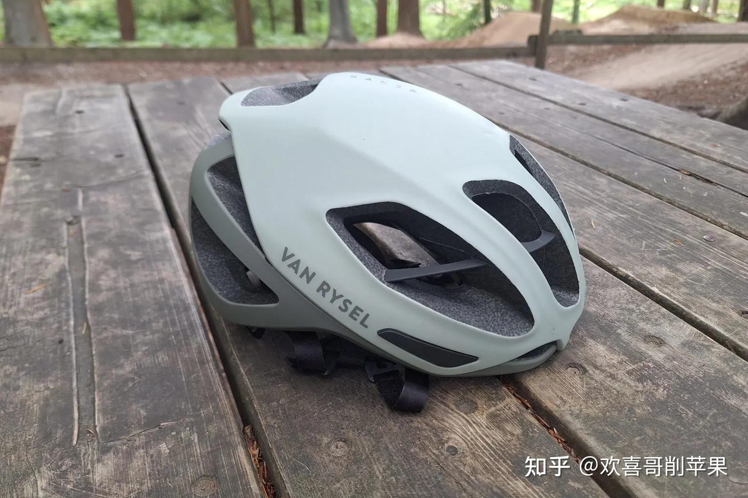 2025年7月骑行攻略（800）：Van Rysel RCR Mips头盔评测。职业车队车手都在用的头盔（7.12更新） - 知乎