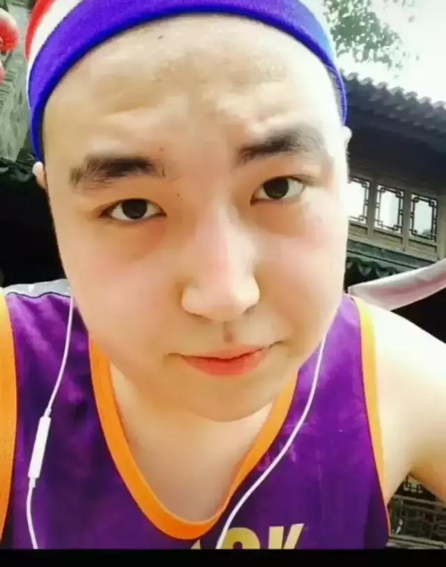 那天起看这面相就是郭老师生的非郭麒麟莫属要说最强减肥星人前方高能