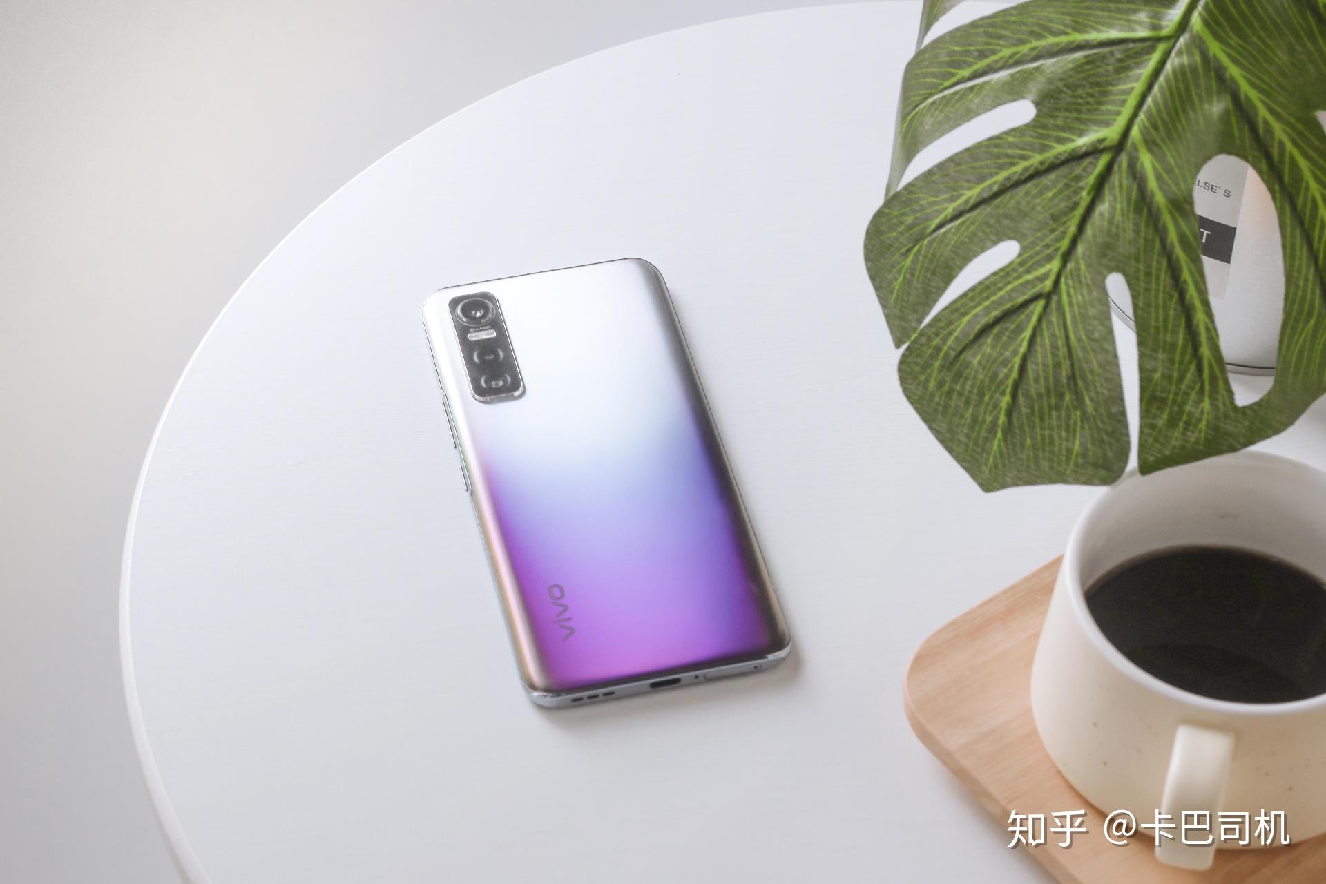 惊喜之中意料之外,vivo s7e之幻砂星海轻薄体验 - 知乎