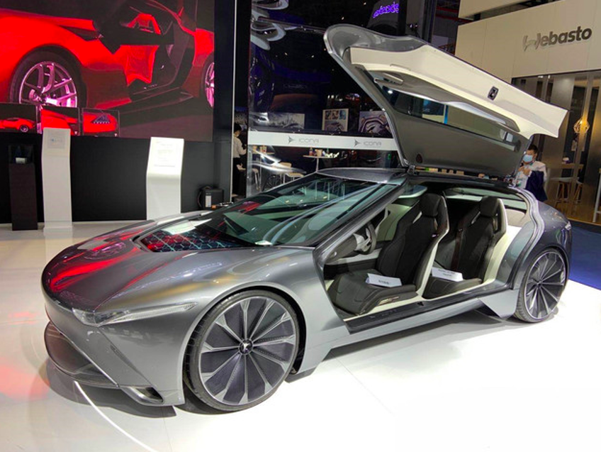 icona携fuselage飞鲨和neo概念车亮相进博会