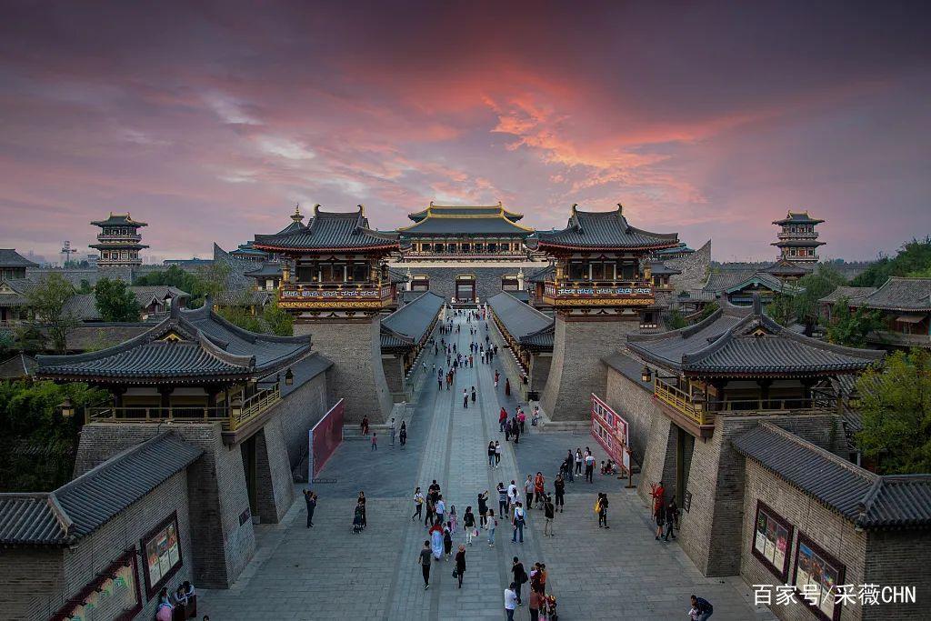 《江原道襄阳郡邑志》中有着这样的记载:"(襄阳郡)喜游宴,业农业,恤丧