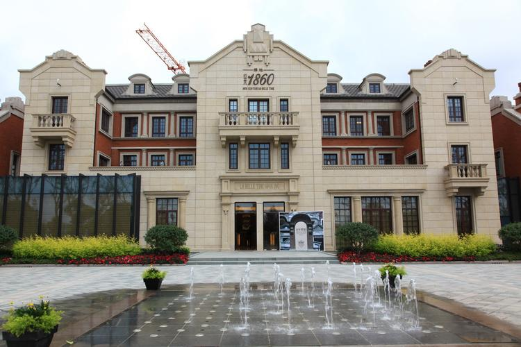 74折成交宝山顾村联排别墅房龄仅10年有占用