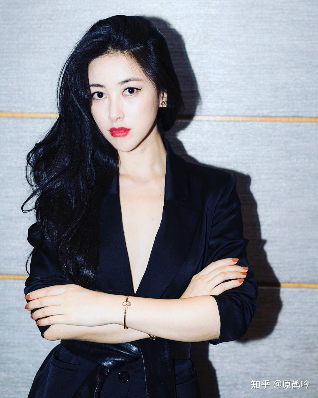 如何评价女星朱珠?-时尚百科