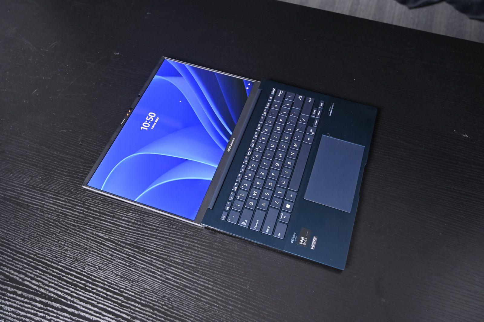 首台酷睿ultra笔记本华硕灵耀142024ai超轻薄本欣赏