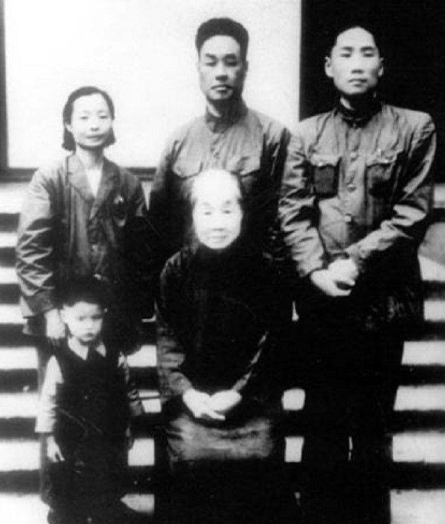 如果杨开慧没牺牲会怎样？临终7字感天动地：这样的爱情人间罕见- 知乎