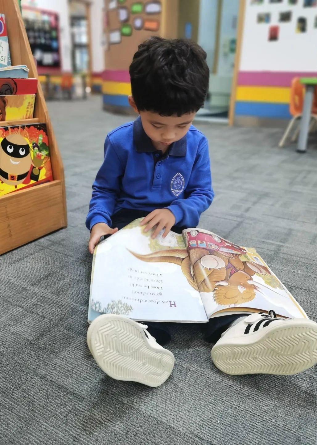 Book Corner In The Early Years book-corner-in-the-early-years