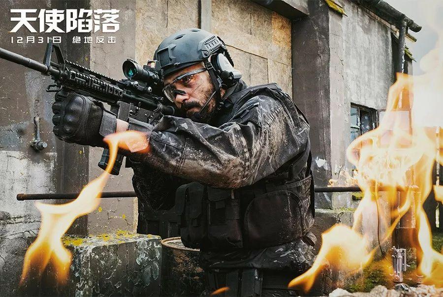 届时与影片同日首映的还有《杀人魔画》,《宠爱》