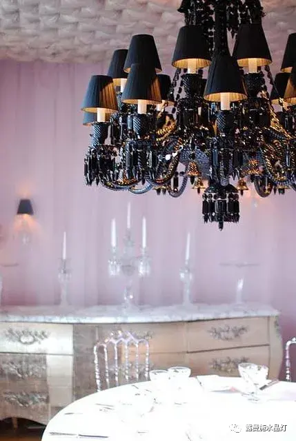 当巴卡拉水晶宫遇见鬼才设计师