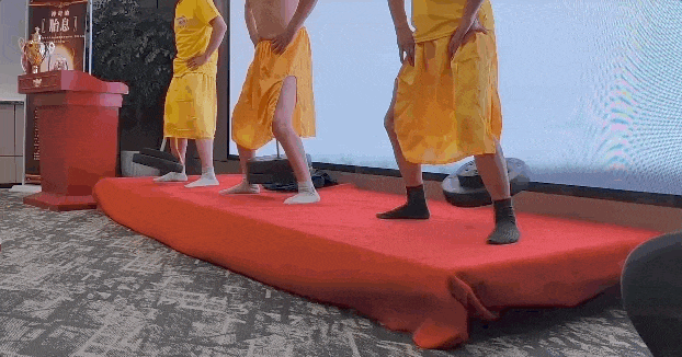 [Image: v2-20cade10c94615264d0f0ac4f6ccd370_1440w.gif]