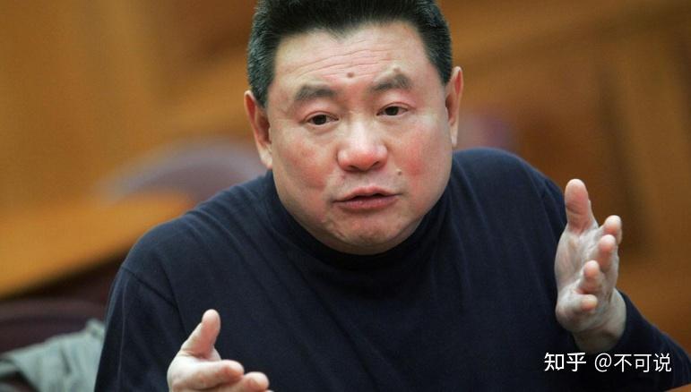 71岁刘銮雄:玩了28个女明星,花3亿换肾,65岁娶了最丑的她!