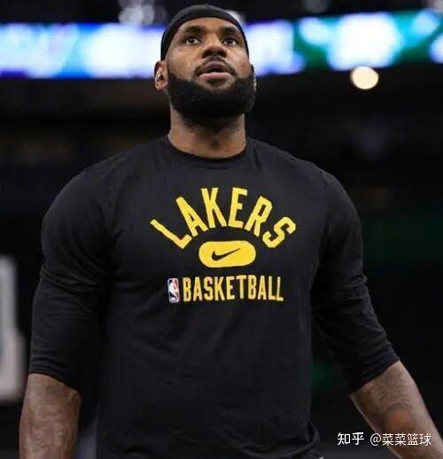 从雄鹿到湖人字母哥浓眉职业生涯轨迹惊人相似