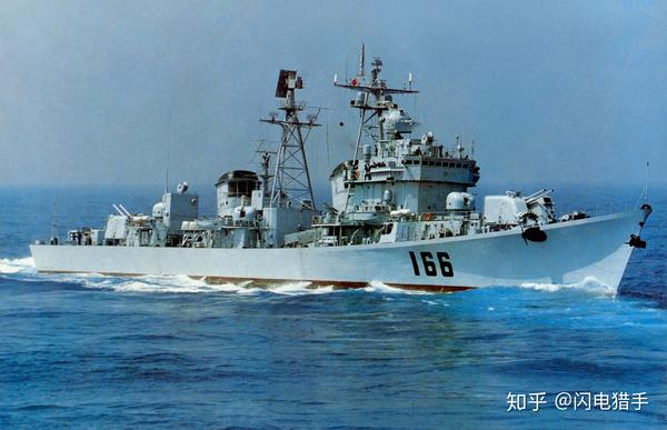 新的跨越——中国052型导弹驱逐舰 - 知乎