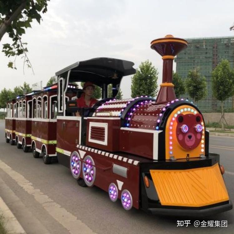 油桶小火车农场景区代步无轨道设备电动观光小火车出售