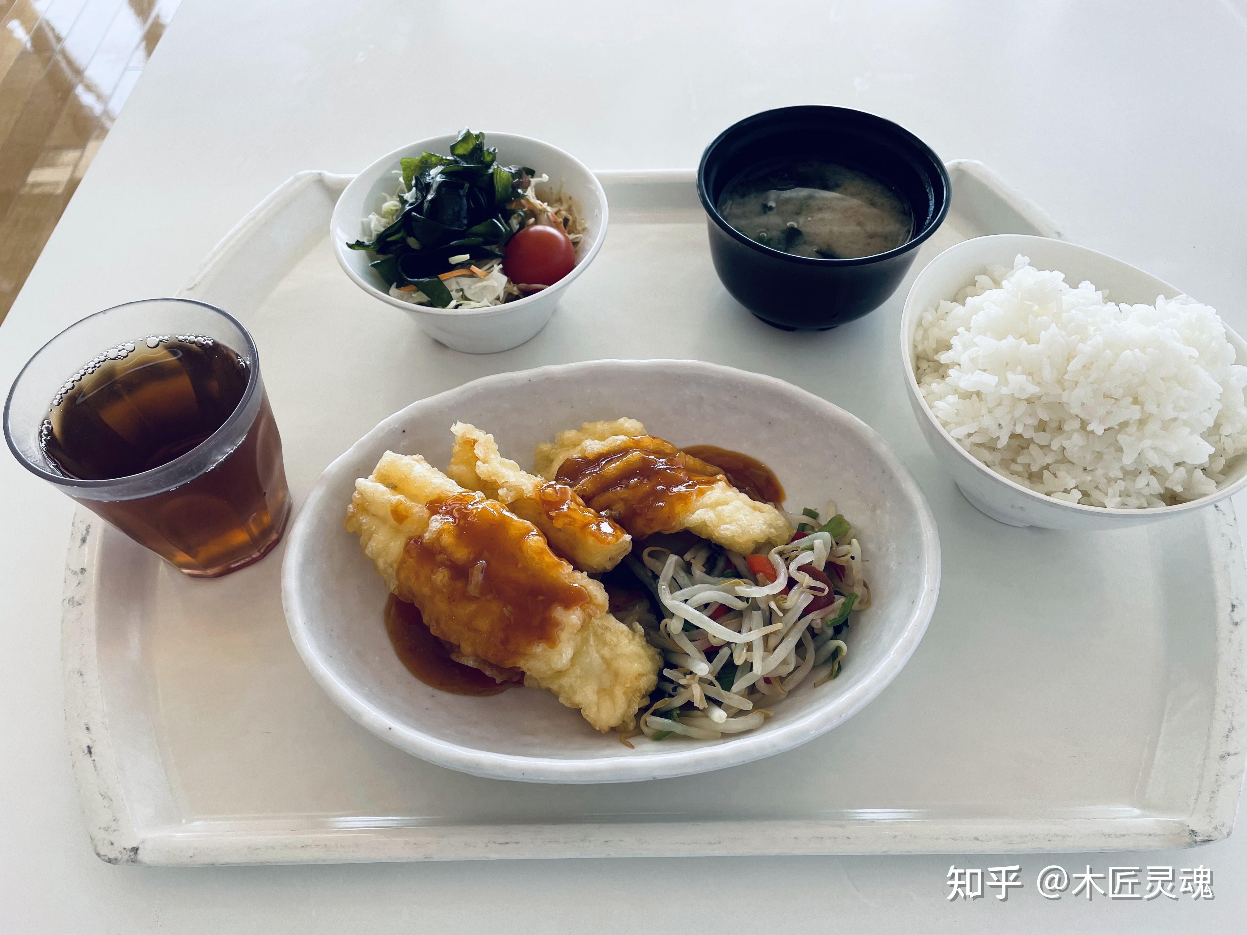 日本公司食堂里到底有些什么好吃的