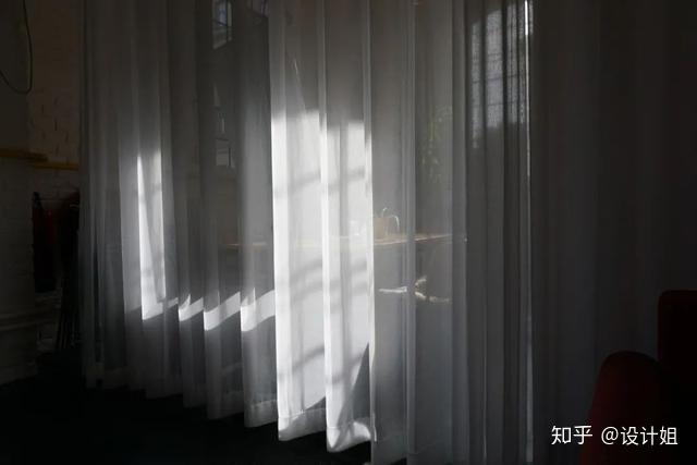 客厅窗帘怎么选？装完两套房后，我总结出了这些经验！ - 知乎