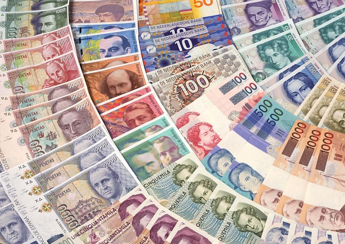200 Zloty Free Stock Photo - Public Domain Pictures