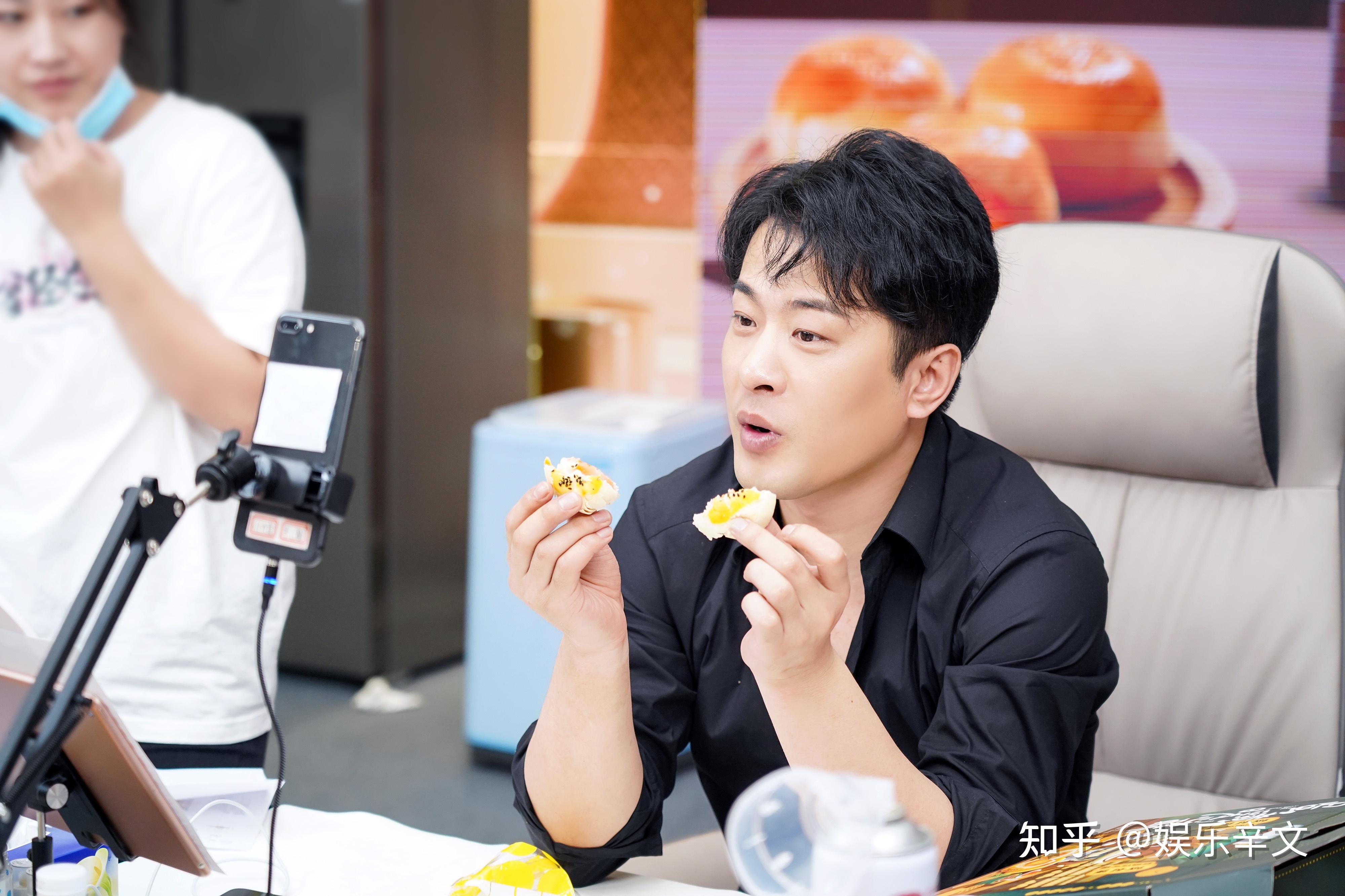 辛巴助农直播让生鲜产品成交额超33亿特克斯县融媒直播助农大樱桃抢购