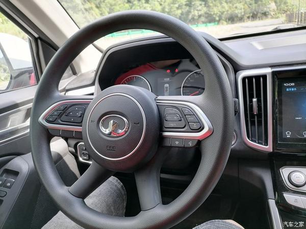 长城炮商用皮卡,挣脱了传统束缚,扩大用户的生活半径