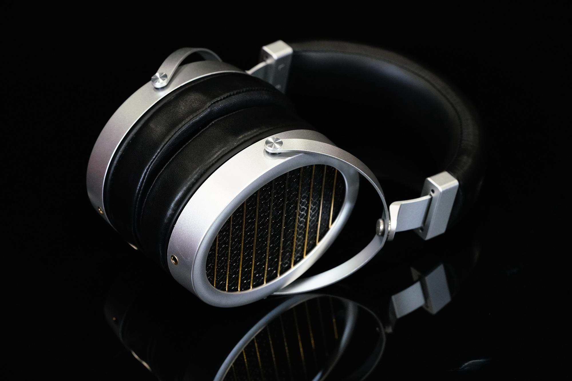 试听评测性价比卓越的平板振膜耳机金平面gl2000