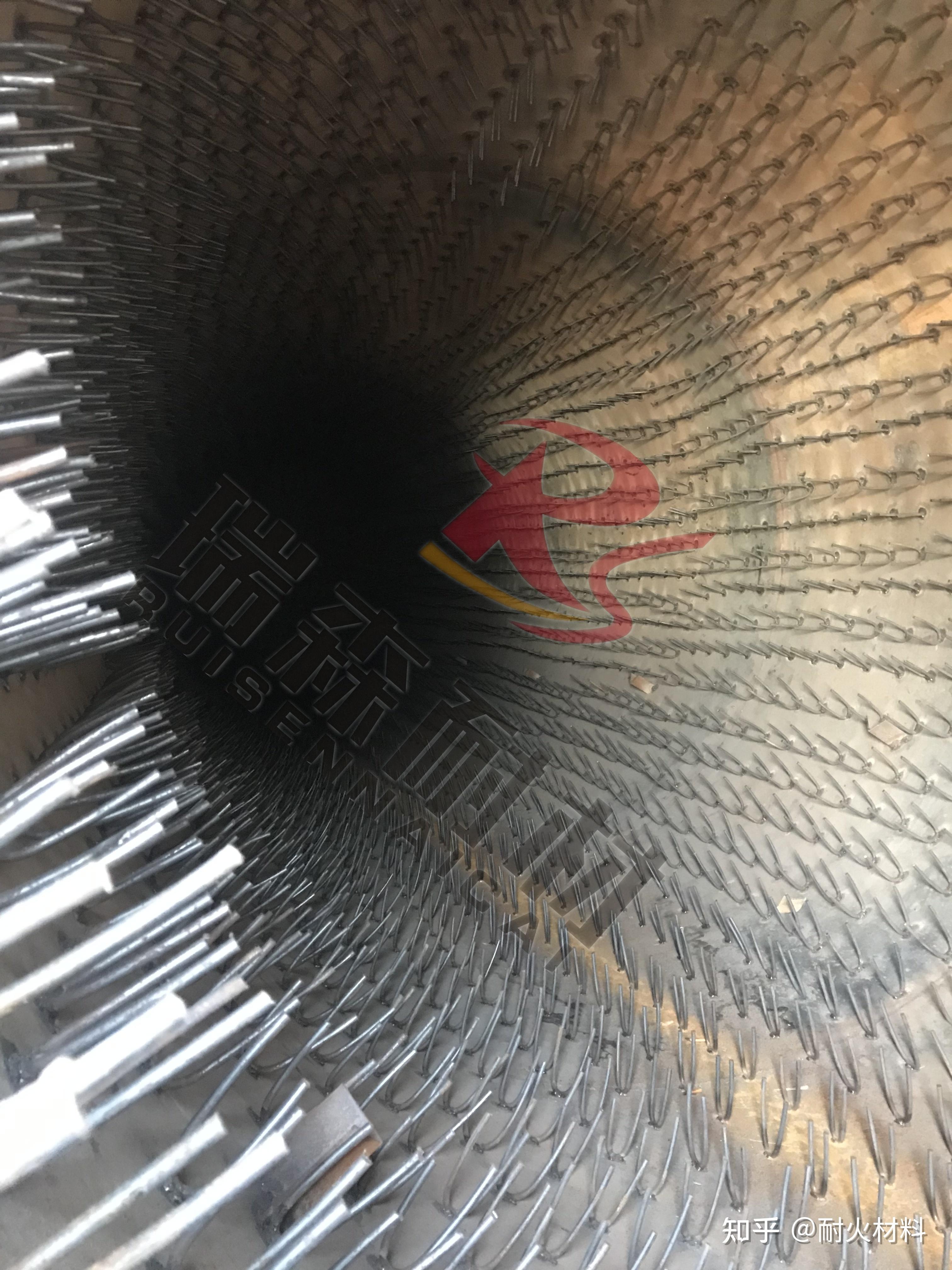 耐火浇注料与锚固件的应用