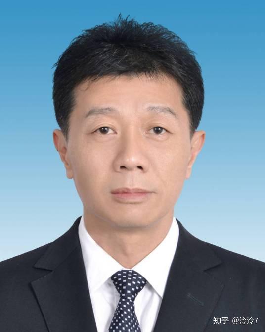 李勇,男,汉族,1963年8月生,北京大学工商管理硕士学位,高级工程师