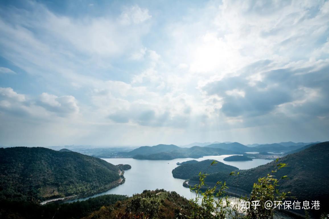 當然鎮海也有很多適合拍照打卡的網紅景點,適合年輕人遊玩,我也整理