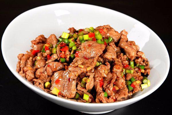 知食小科普中午不知道吃什么来点下饭神器孜然牛肉吧