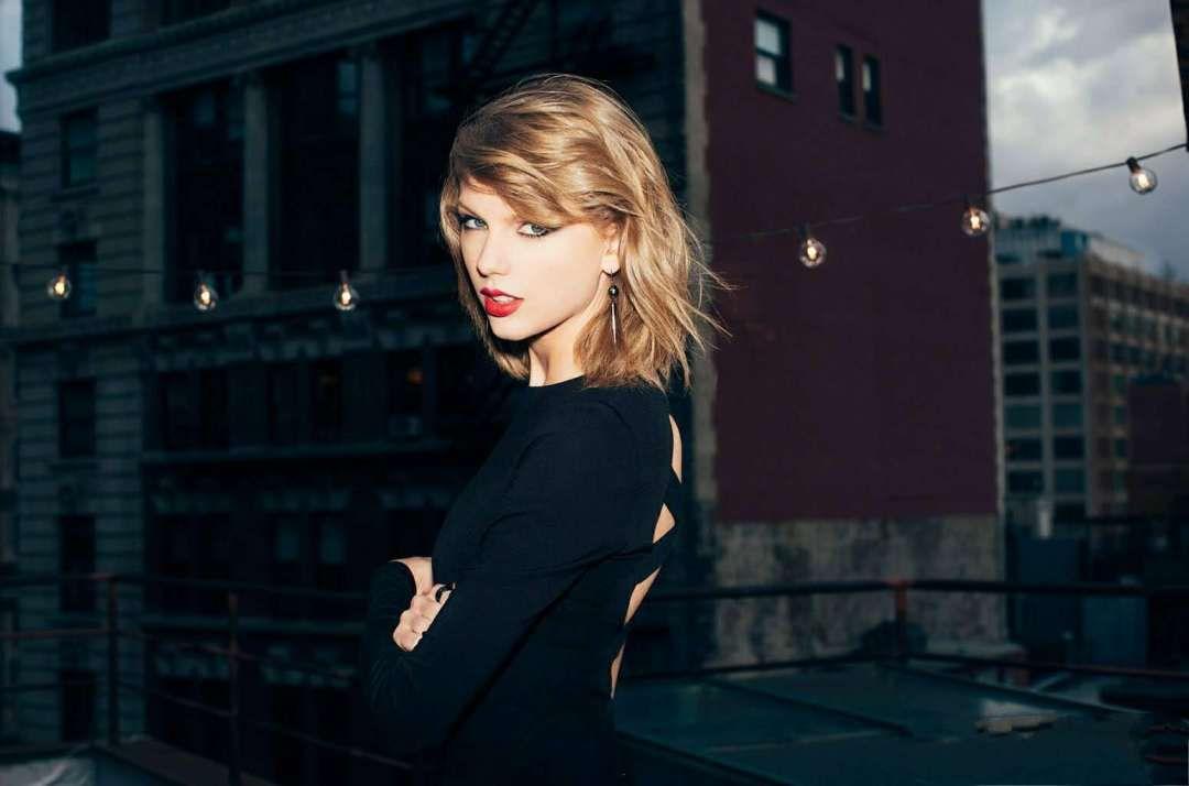 你们有哪些适合做头像的霉霉图片?