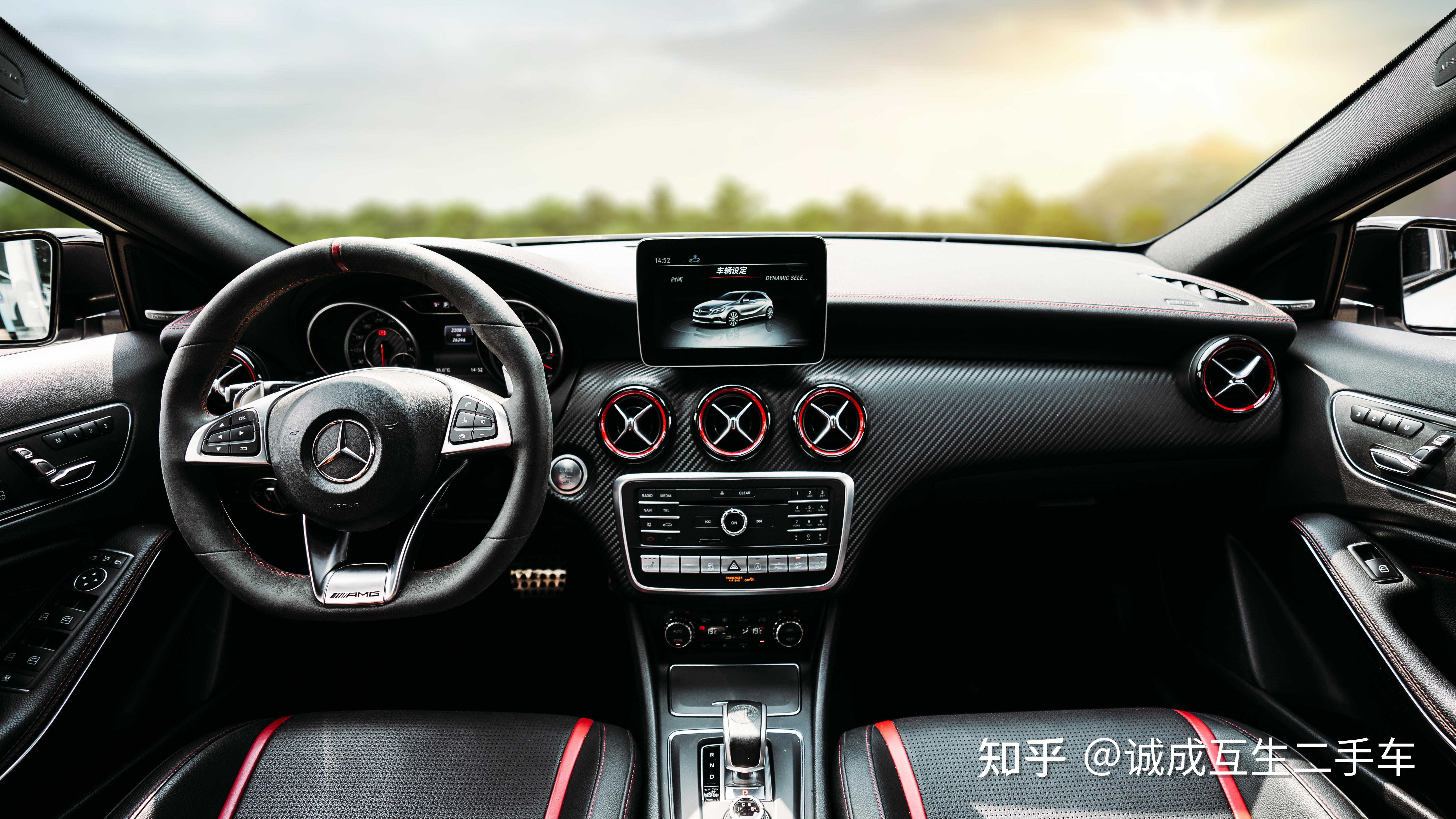 咆哮小钢炮比你想象的更暴躁奔驰amga45