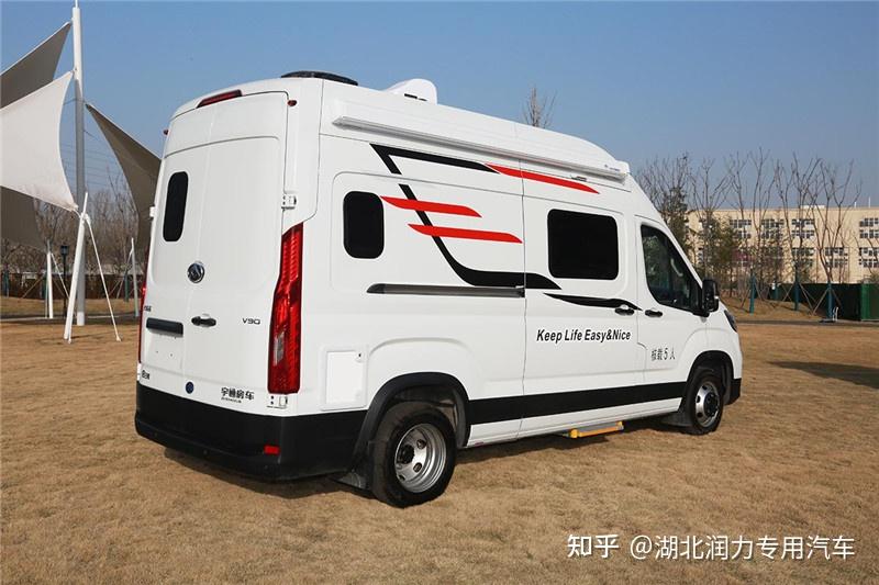 大通v90加长轴房车b型房车首选车型柴油自动挡房车
