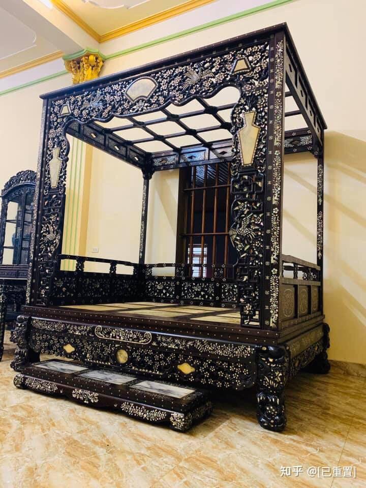 红木老家具贝雕系列之一贝雕公主床