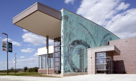 12家国外未来银行的设计