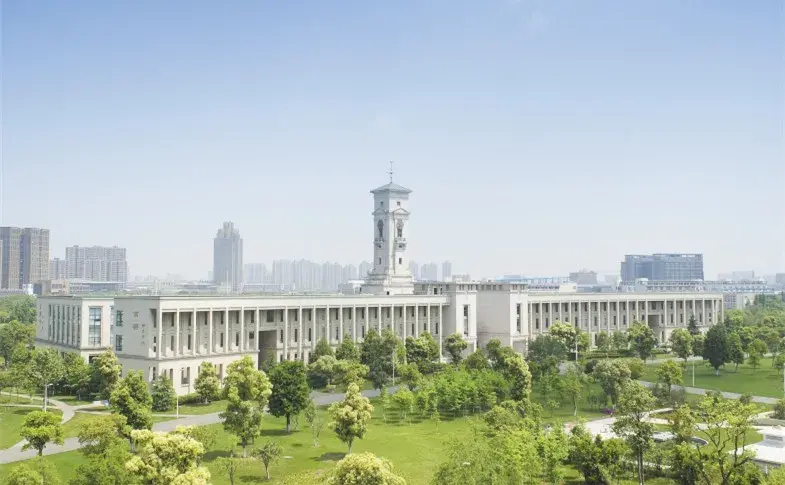 不出国门体验英式大学教育宁波诺丁汉大学