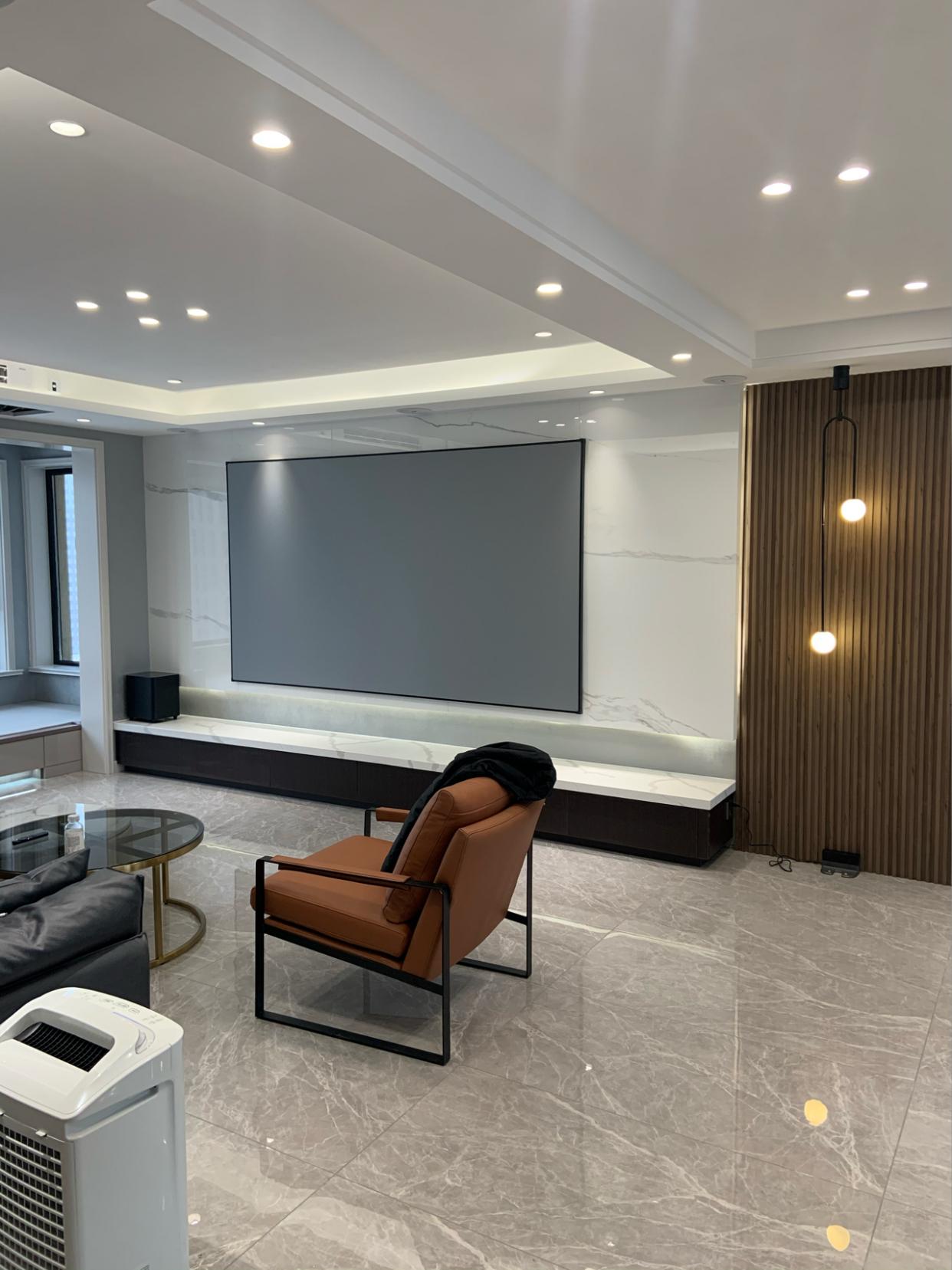 成都130平现代风设计硬装完工实拍图无主灯投影幕布