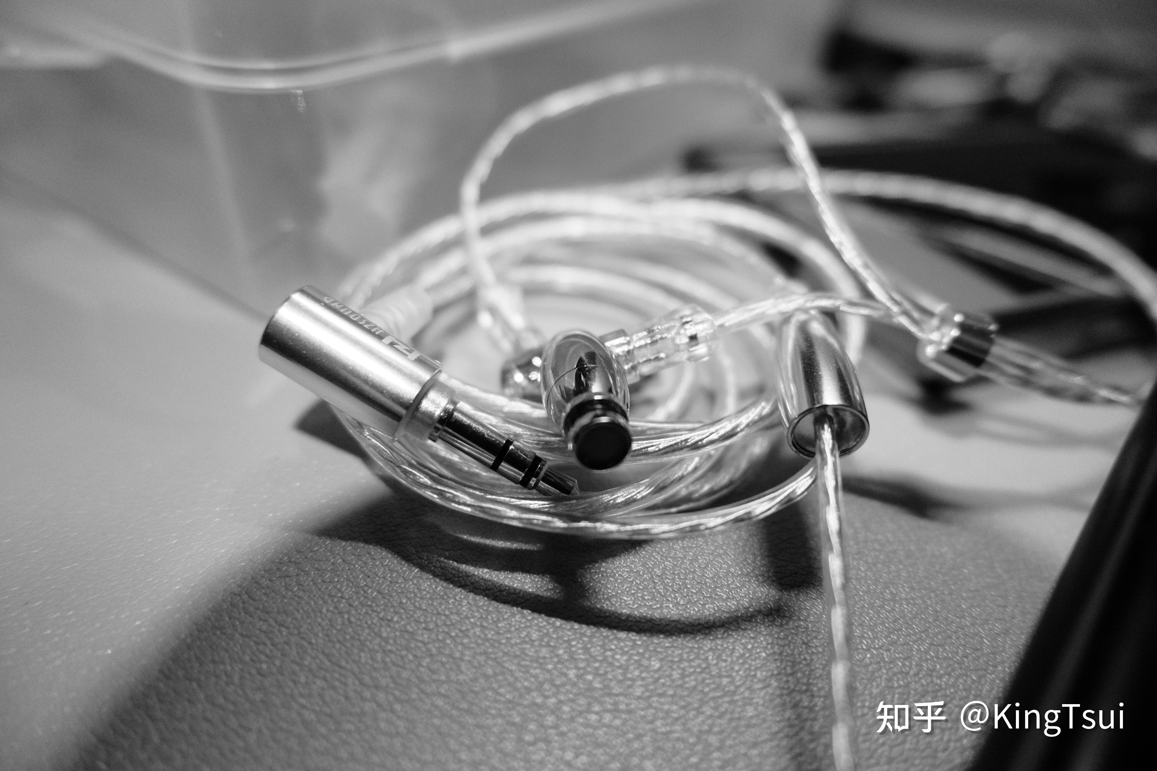 感狩对弹齐奏hzsound腰鼓入耳式耳机铃韵平头耳塞