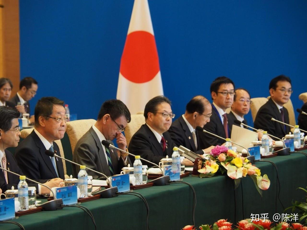 河野太郎,世耕弘成等安倍内阁官员出席第五次中日经济高层对话会值得