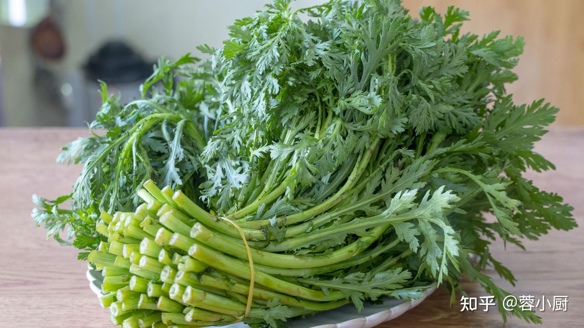 第三种做法:炸茼蒿丸子