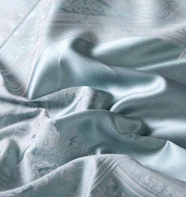 真丝棉是什么怎么辨别真丝棉和素绉缎弹力缎有什么区别