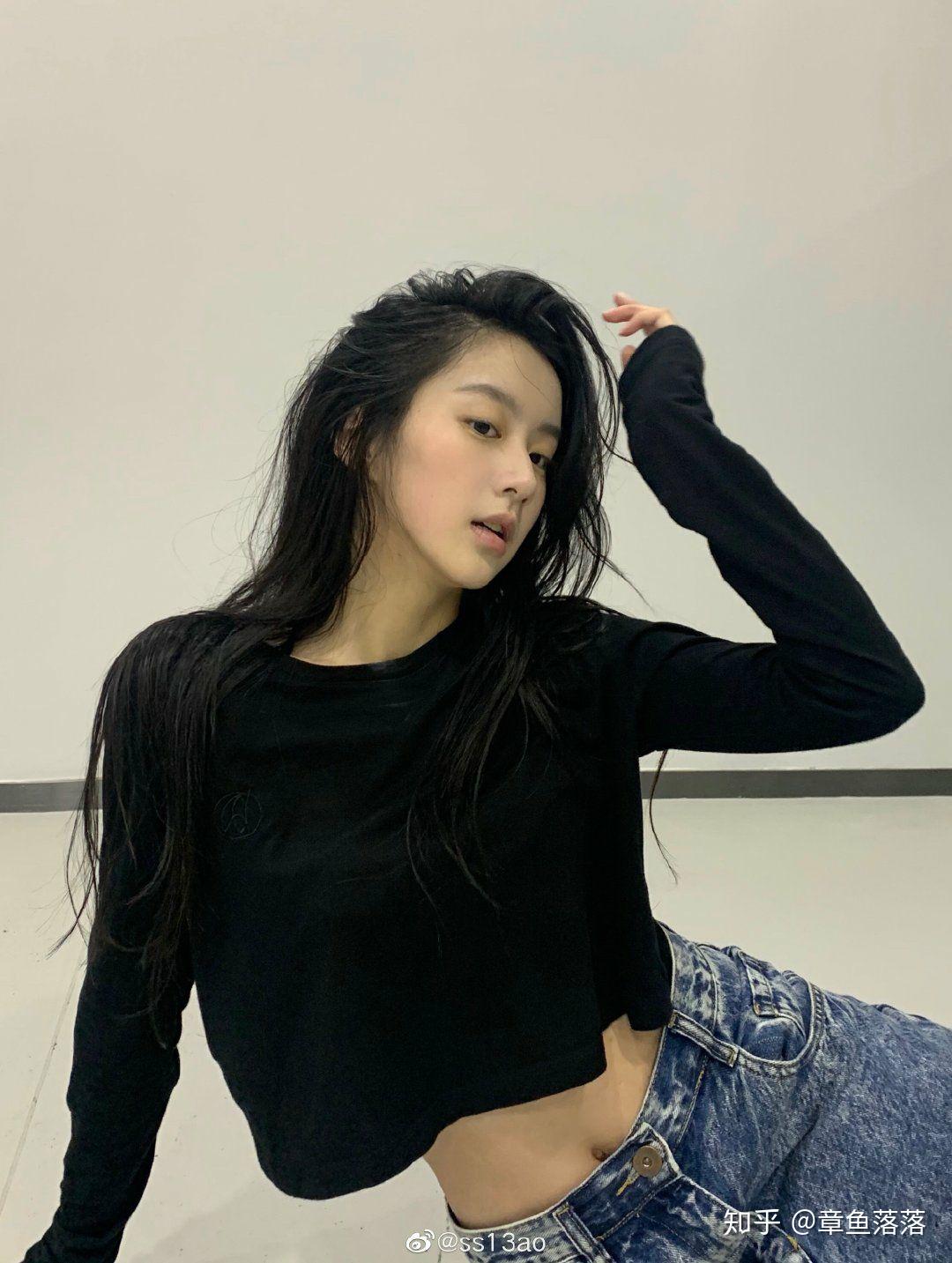 如果在中日韩三国里找一个女演员,谁最适合出演《白夜行》的唐泽雪穗?