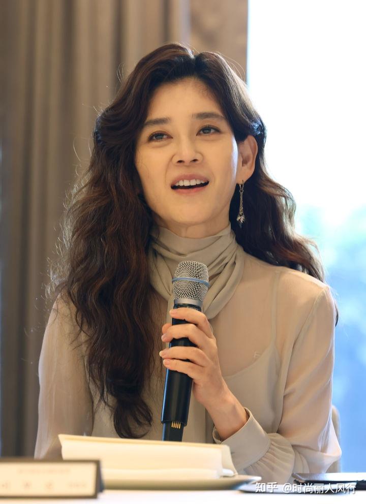 52岁三星长公主李富真营业!